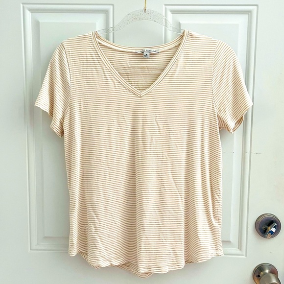 Green Envelope Tops - green envelope classic soft and comfy tshirt beige with stripes size medium